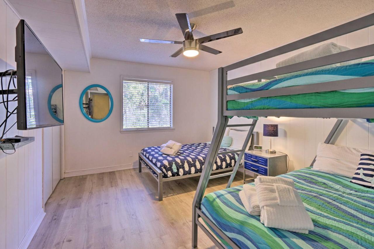 Hilton Head Condo With Covered Balcony And Pool Access Île de Hilton-Head Extérieur photo