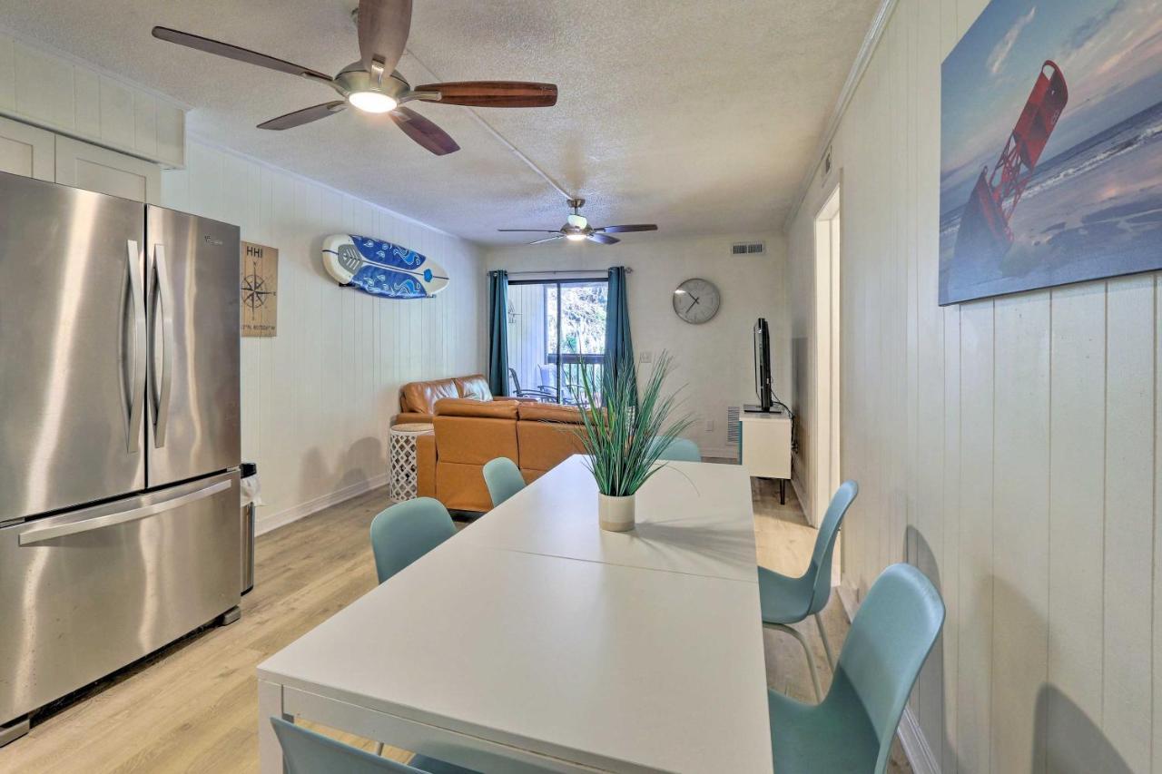 Hilton Head Condo With Covered Balcony And Pool Access Île de Hilton-Head Extérieur photo