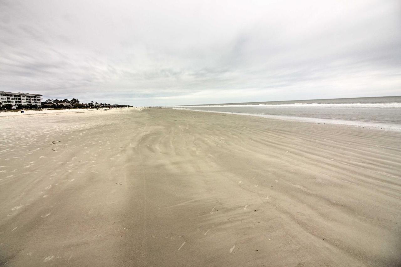 Hilton Head Condo With Covered Balcony And Pool Access Île de Hilton-Head Extérieur photo